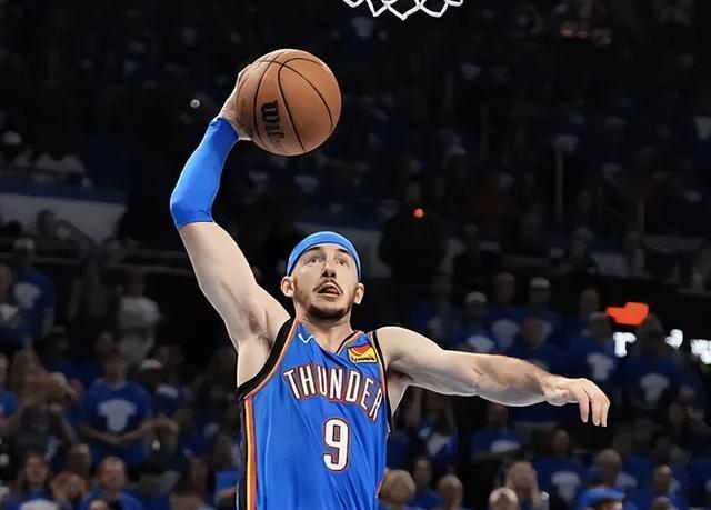 交出了场均, 的蜕变后, 霆卫冕最大